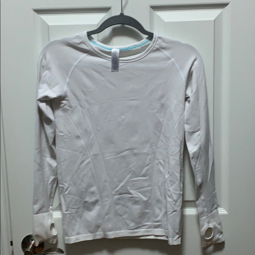 IVIVVA WHITE LONG SLEEVE TOP / SHIRT